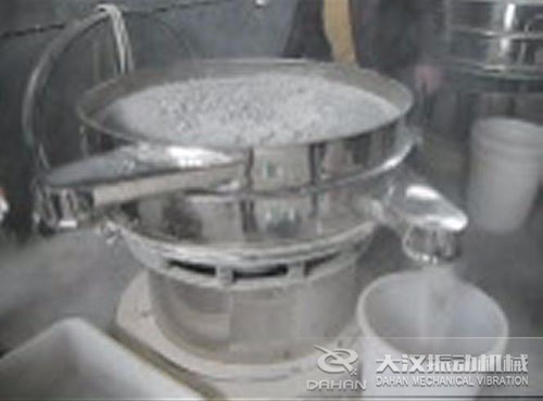 化工粉末振動篩的使用 化工粉末振動篩的使用